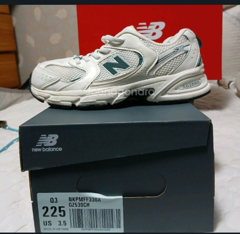 뉴발란스키즈 530 215운동화 GZ539CH 박스사이즈는225(25년5월제품)--1