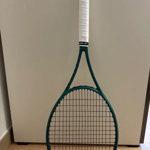 윌슨 블레이드 v9 98 테니스 라켓 이미지