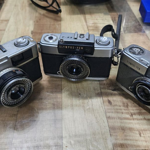 올림푸스 PEN EE-3 ,Trip 35 , Pen 필름 카메라입니다