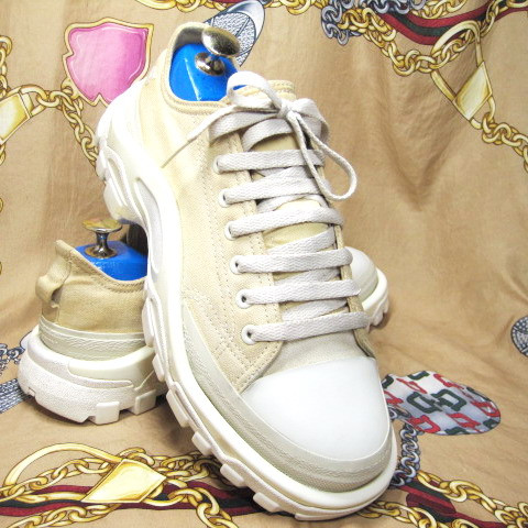 아디다스 라프시몬스 디트로이트 러너 멀티메터리얼 스니커즈 255 이미지