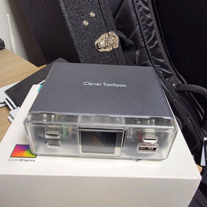 클레버타키온 135w pd pps Gan2 접지 초고속 멀티충전기 민트급 풀박스 이미지