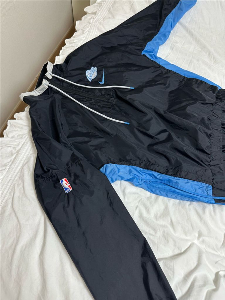 나이키 nba 레이커스 트레이닝복 세트 이미지