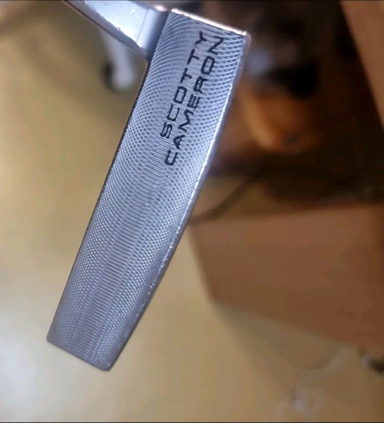 스카티카메론 퍼터 이미지