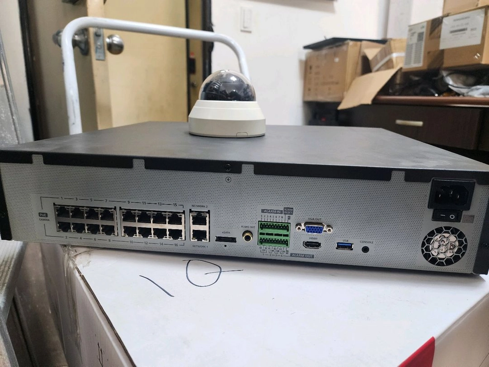 CCTV 삼성 4K UHD 녹화기 XRN-1610S + 카메라 SND-L6013R 급처!! 이미지