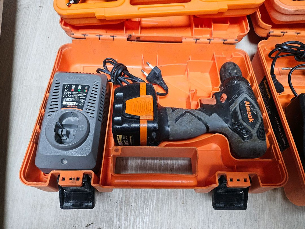 아임삭 14.4볼트 충전 스크류 드라이버 드릴 세트당--2