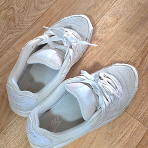 나이키 에어맥스90 운동화 이미지