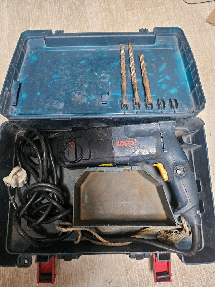 보쉬 로터리 앙카 해머 드릴 세트--1