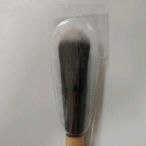 베네피트 파운데이션 브러쉬 새거