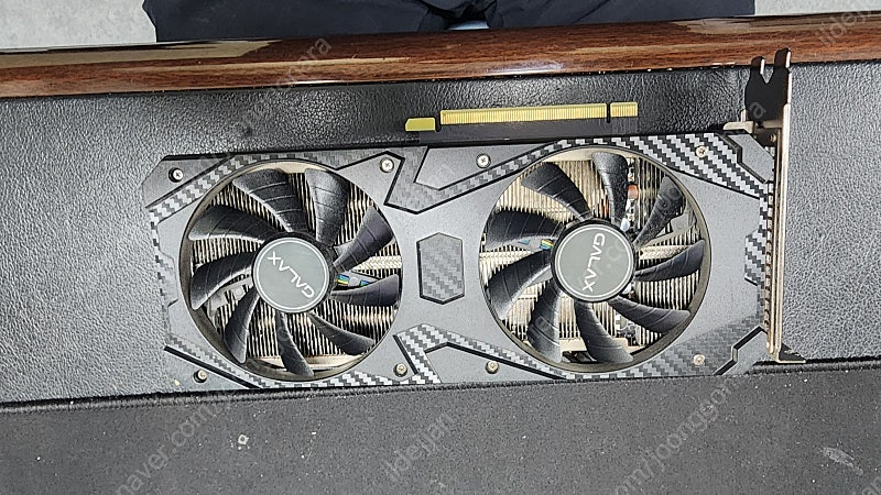 갤럭시 GALAX 지포스 RTX 3060 Ti D6 8GB 그래픽카드 판매합니다. 이미지