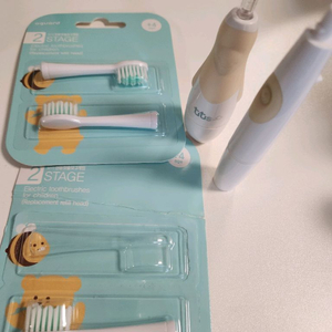 아가드 전동칫솔 이미지