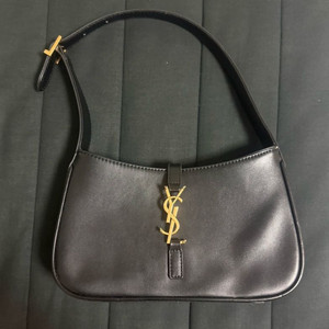 입생로랑 생로랑 호보백 가방 이미지