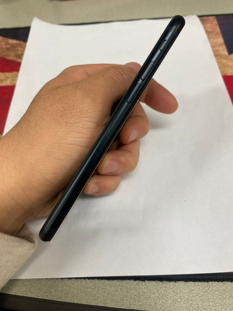 아이폰SE3 128GB 블랙 특SSS급 중고폰 배터리100% 메인폰 자녀폰 서브폰 196440--5