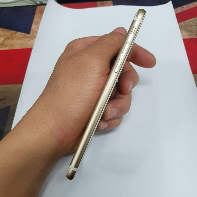 아이폰 7 32GB 골드 S급 중고폰 배터리100% 카메라무음 레트로감성 인스타 카메라폰 493394--5