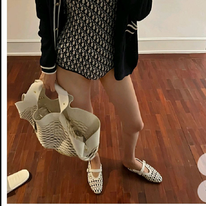 고걸 펀칭플랫 235 이미지