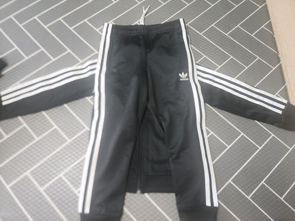 아디다스 키즈 트랙 져지 세트 120사이즈 이미지