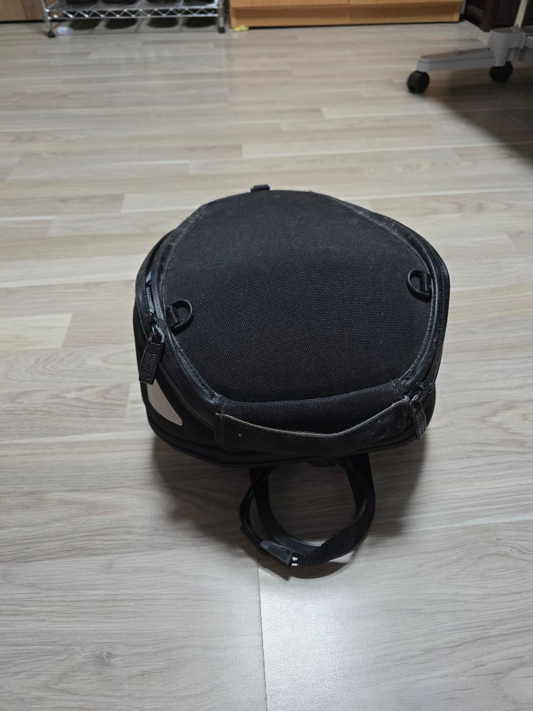 햅보앤백커 로이스터 탱크백--1