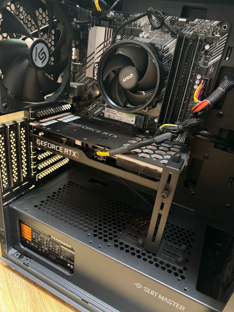 게이밍컴퓨터 5600x 3060ti 32g 본체 판매합니다--4