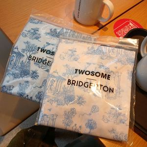 투썸 브리져튼 에코백.2종세트가.아이보리.블루