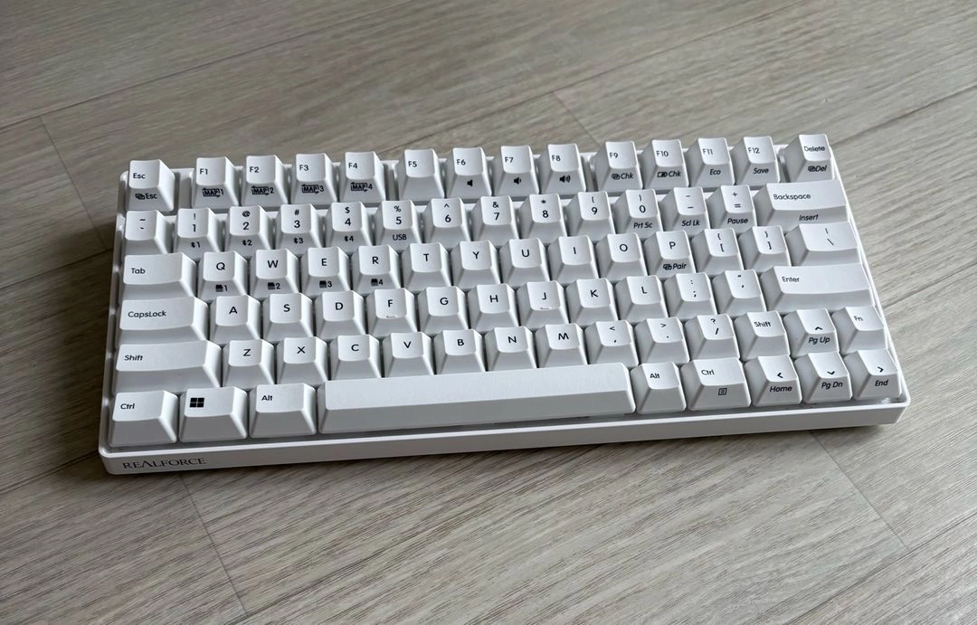 리얼포스 RC1 화이트 30g 영문배열 키보드 이미지