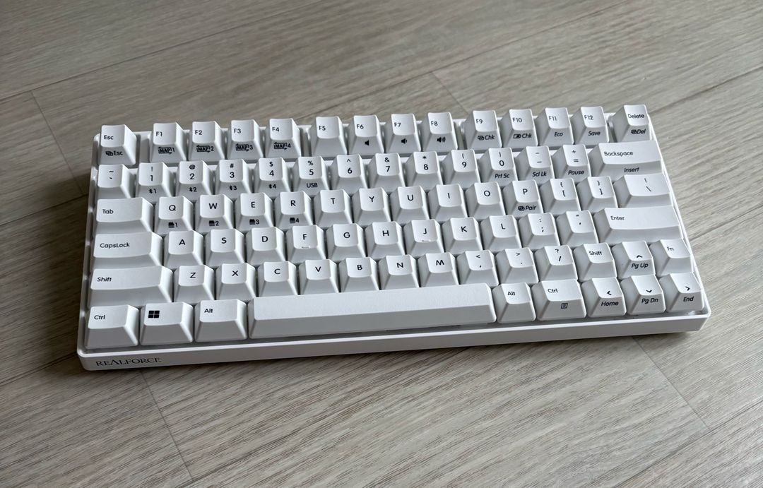 리얼포스 RC1 화이트 30g 영문배열 키보드 이미지