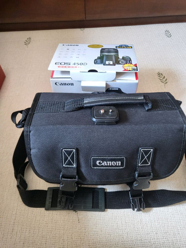 DSLR 카메라 이미지