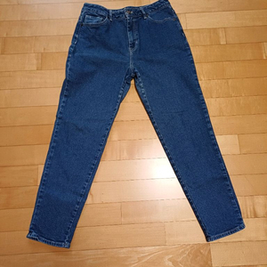 라코스테청바지 4만원에 판매합니다