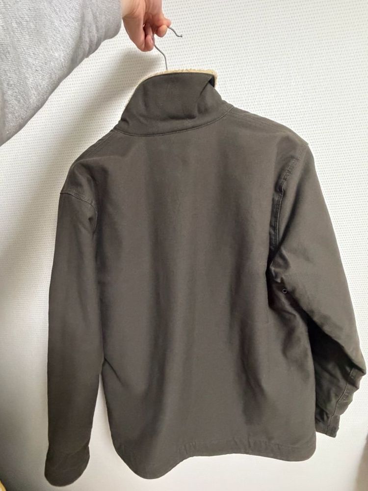 칼하트wip 자켓 이미지