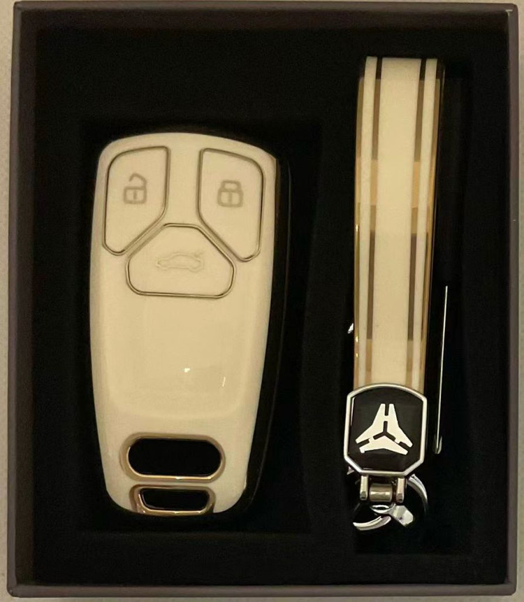 아우디 자동차 키커버 이미지