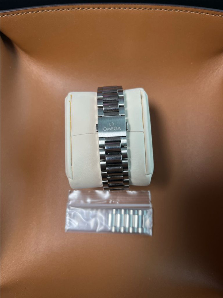 오메가 아쿠아테라 쉐이드 라군그린 34mm 여성용 풀박스 이미지