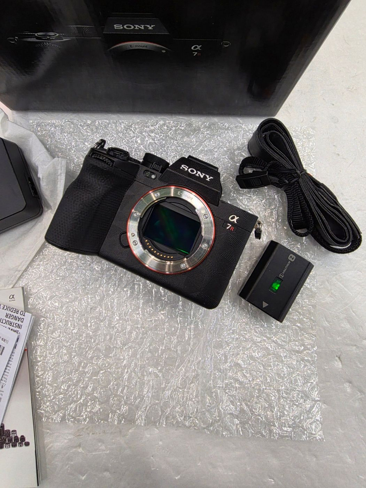 a7r5 보증기간27년2월까지남은 신동급판매합니다 컷수도몇천안됩니다--1