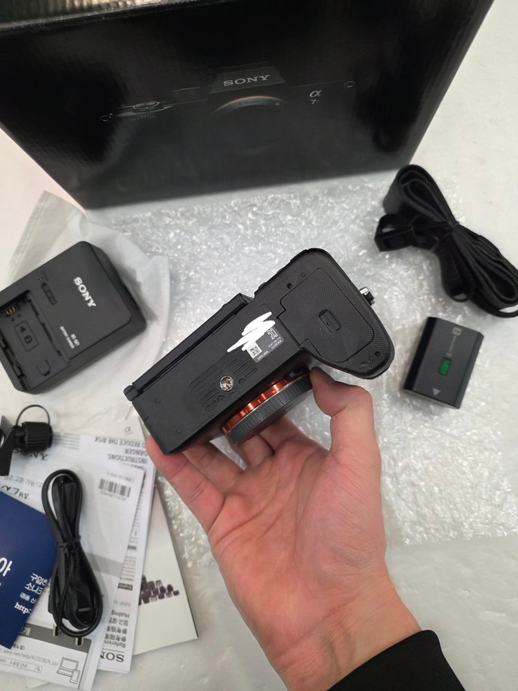 a7r5 보증기간27년2월까지남은 신동급판매합니다 컷수도몇천안됩니다--4