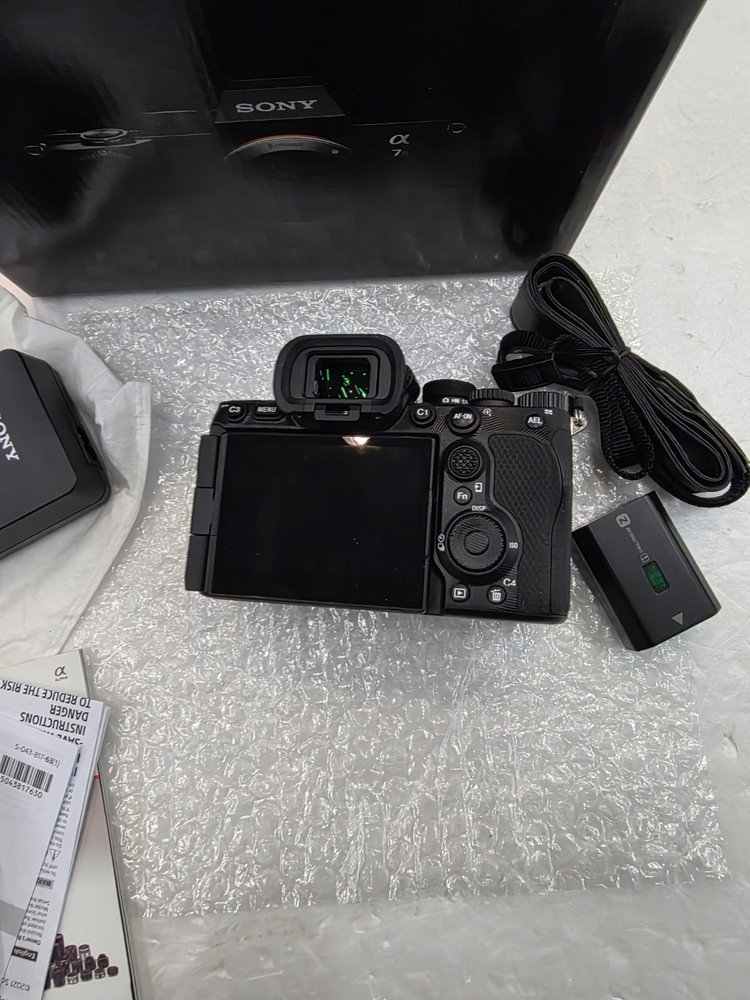 a7r5 보증기간27년2월까지남은 신동급판매합니다 컷수도몇천안됩니다--5