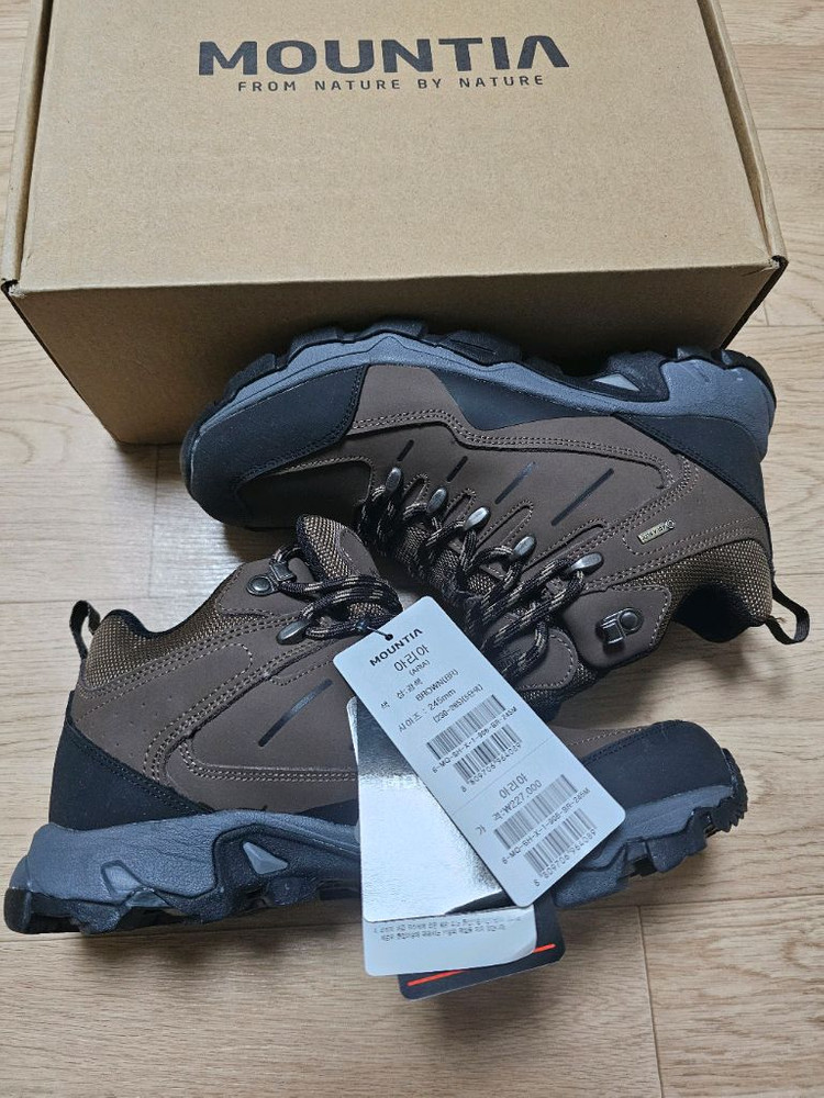 마운티아 아리아 등산화 245mm 브라운 색상 남녀 공용 풀박스 새상품--3