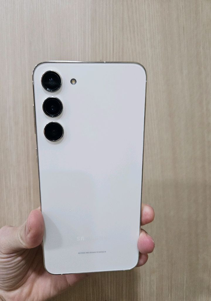 갤럭시 S23플러스 256G 상태좋아요 이미지