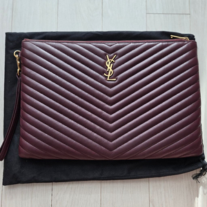 생로랑 클러치 라지 금장 버건디컬러 (정품, 더스트백) 이미지