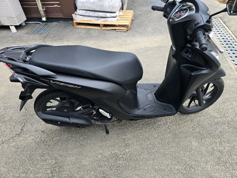 혼다비전110 블랙 스쿠터--3