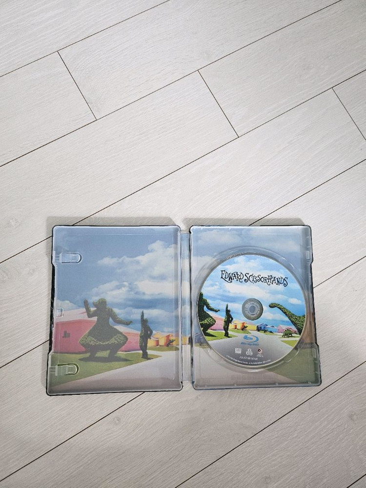 가위손영화 25주년 스틸북 한정판 개봉 블루레이 (팀버튼,조니뎁)--2