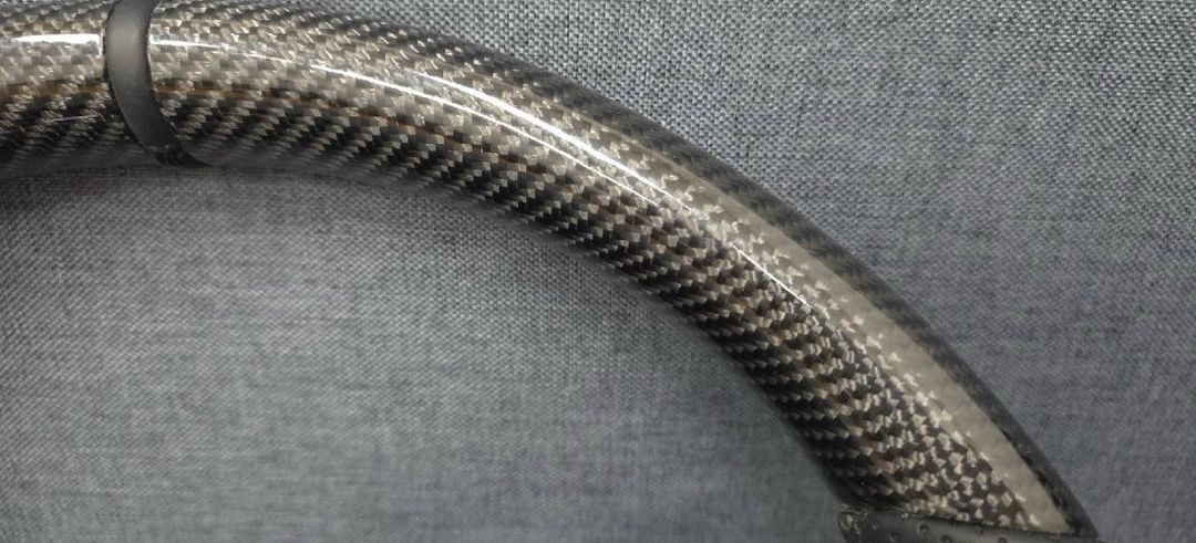 벤츠 AMG 리얼카본 잠자리 핸들 이미지