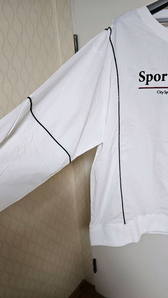 FCMM 스포츠뎁트 로고 파이핑 풀오버 새상품(308 이미지