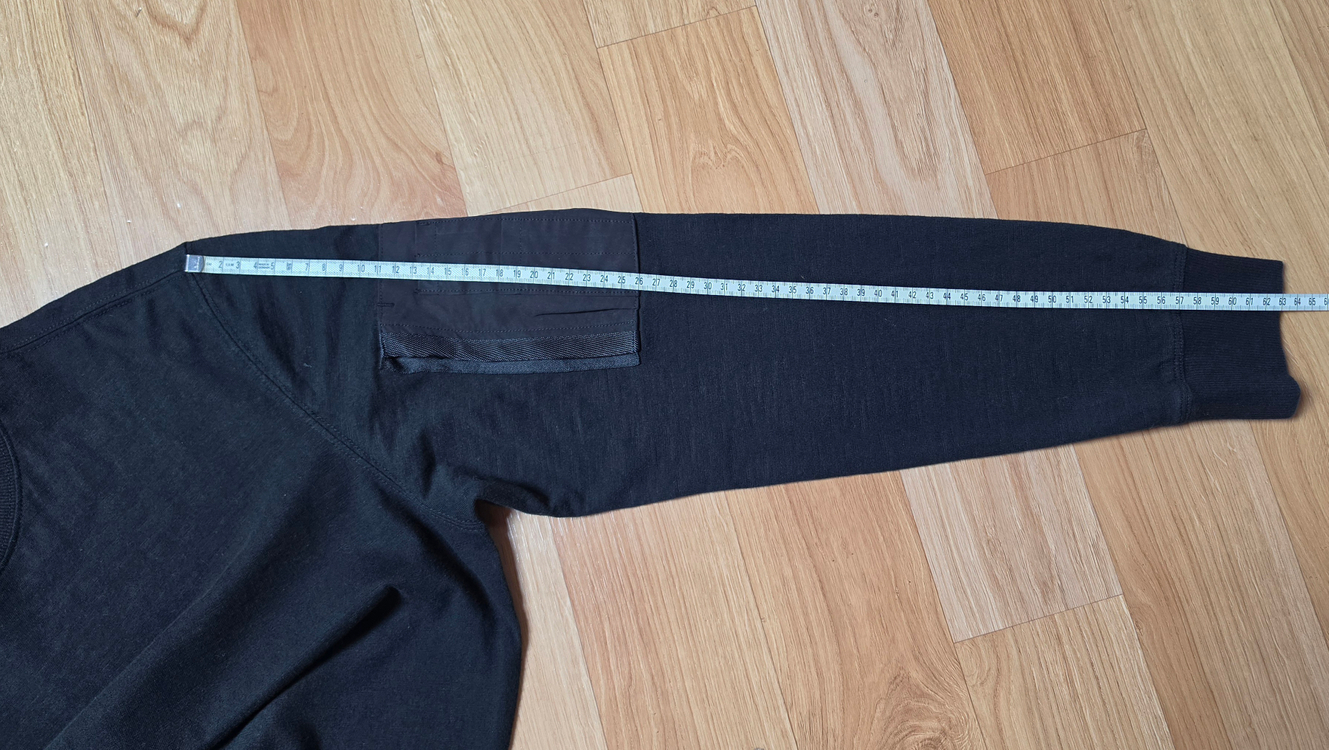 인터메조 INTERMEZZO 블랙 맨투맨(미착용 보관)--5