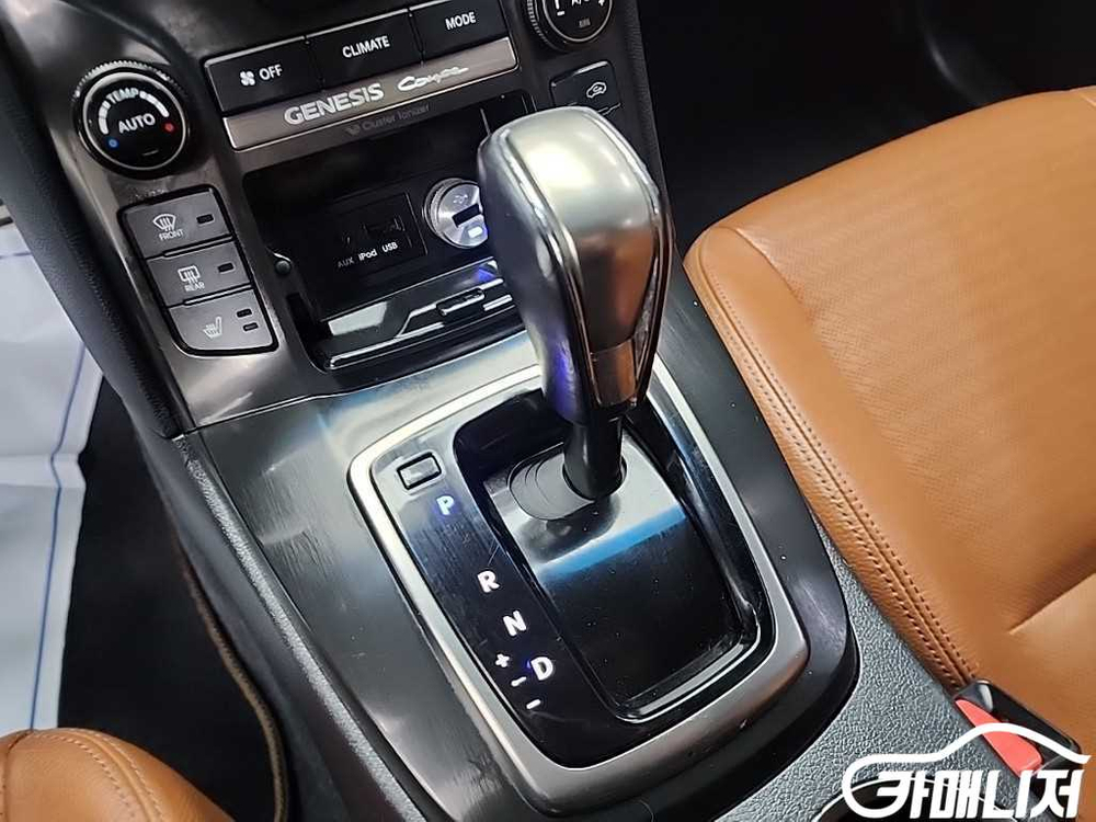 [현대]더뉴제네시스쿠페 200 Turbo S (4인승) #3월급매 이미지