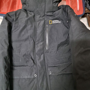 [오리패딩] 네셔널지오그래픽 숏 패딩 M사이즈 오리털 판매함 이미지