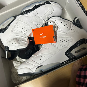 [250] 나이키 조던6 리버스 오레오 하이
