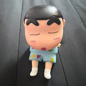 짱구피규어 거치대