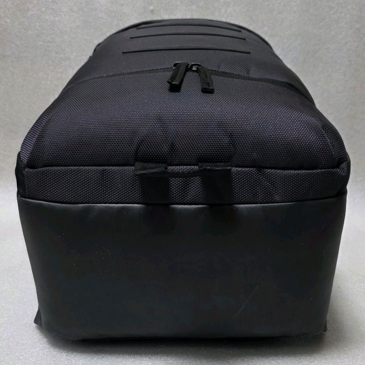 맨프로토 Manfrotto 맨하탄 무버 30 카메라가방 노트북백팩 이미지