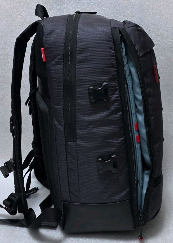 맨프로토 Manfrotto 맨하탄 무버 30 카메라가방 노트북백팩 이미지