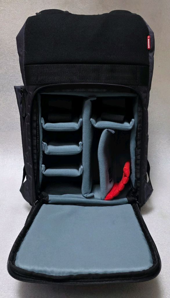 맨프로토 Manfrotto 맨하탄 무버 30 카메라가방 노트북백팩 이미지