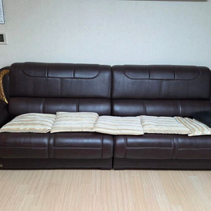 천연가죽 4인용 소파 이미지