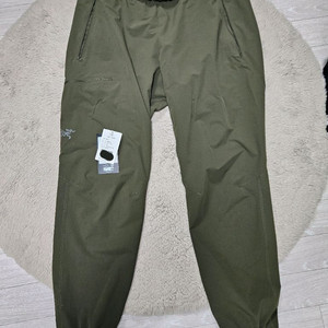 아크테릭스 감마 조거 36사이즈 판매