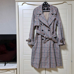 새상품) 듀엘 트렌치코트 (오즈세컨시슬리보브지컷온앤온헤지스미샤마인오브제비꼴리끄키이스기비에고이스트시스템sjsjbcbg